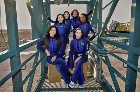 Blue Origin divulga foto da tripulação da missão NS-31