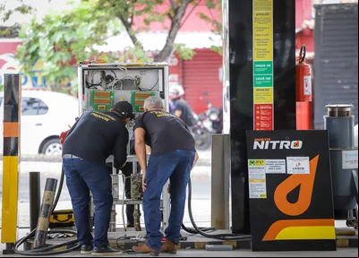 Fiscalização em posto de combustível