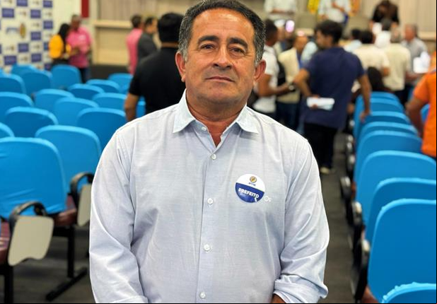 Prefeito Eudes Agripino participa de reunião emergencial na APPM