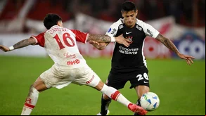 Corinthians perde para Huracán e é eliminado da Sul-Americana