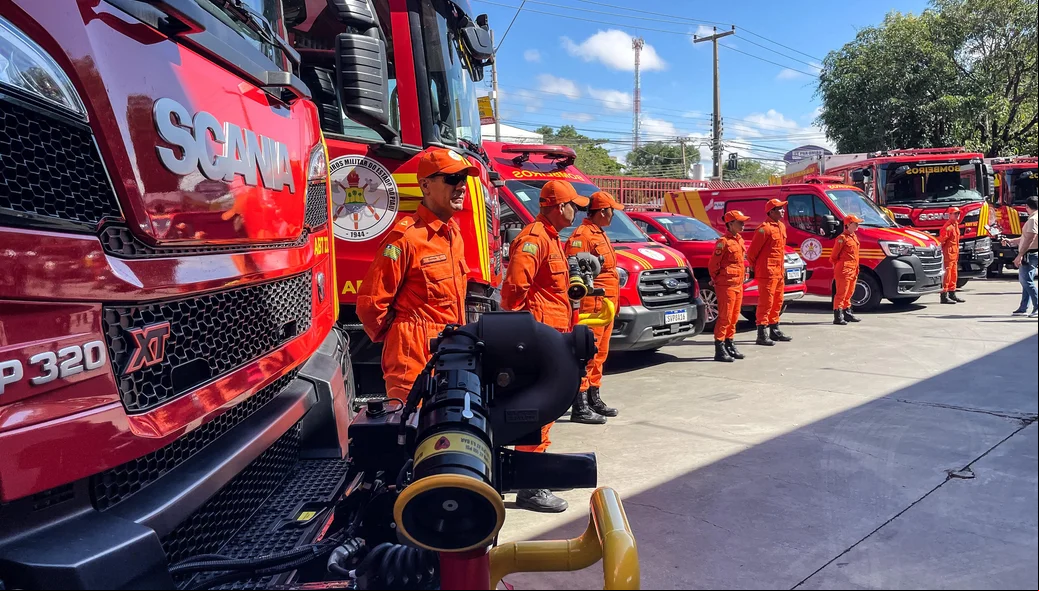 Entrega de novas viaturas e equipamentos ao Corpo de Bombeiros Militar do Estado do Piauí