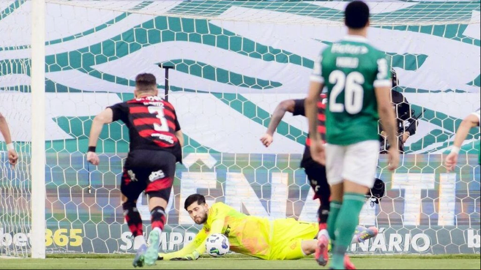 Flamengo vence Palmeiras pelo Brasileirão