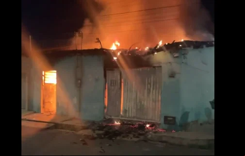 Incêndio em residência