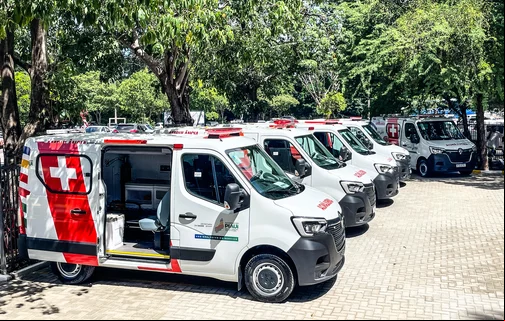 Novas ambulâncias entregues pelo governo
