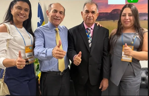 Prefeito de Pau D'Arco do Piauí  na Marcha dos Prefeitos