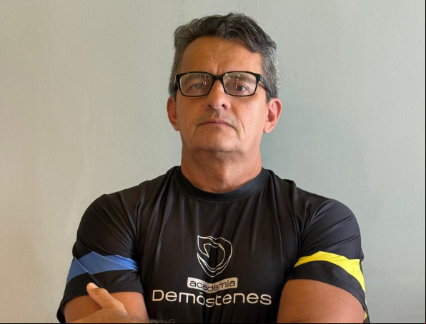 Professor Demóstenes Ribeiro