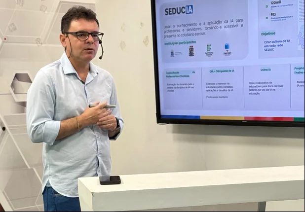 Seduc amplia formação de professores para ensinar IA