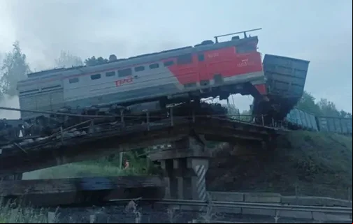 Ponte explodiu na Rússia
