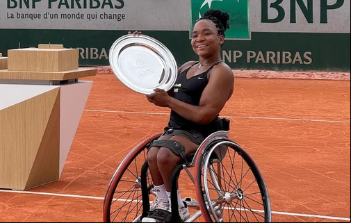 Vitória Miranda brilha e conquista Roland Garros júnior em cadeira de rodas