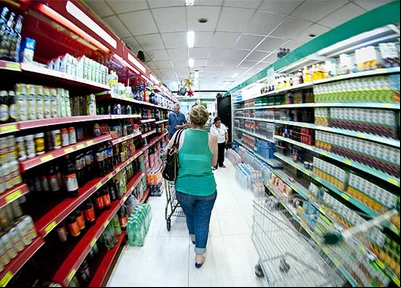 Inflação desacelera em agosto e atinge 0,44%, afirma IBGE