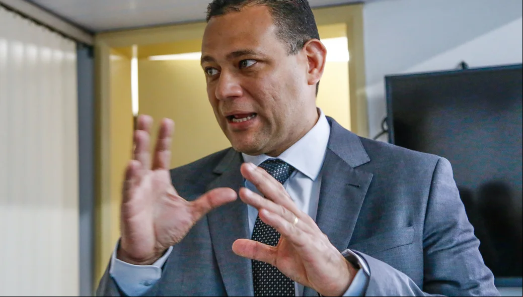Delegado Riedel Batista 