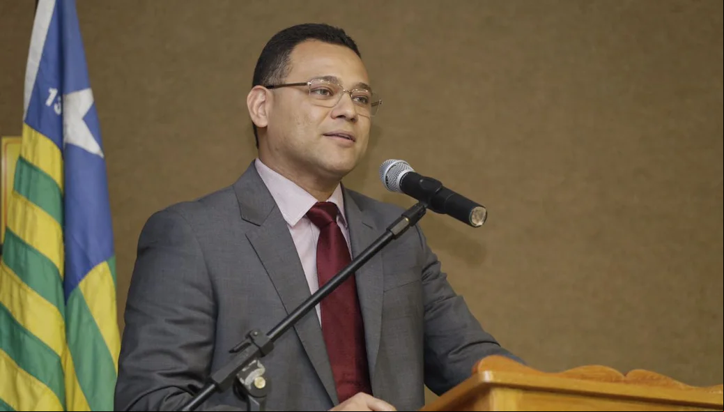 Delegado Riedel Batista