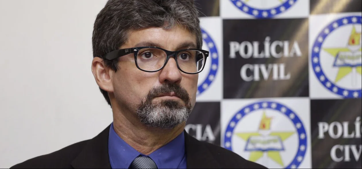 Diretor da Acadepol, Roberto Carlos