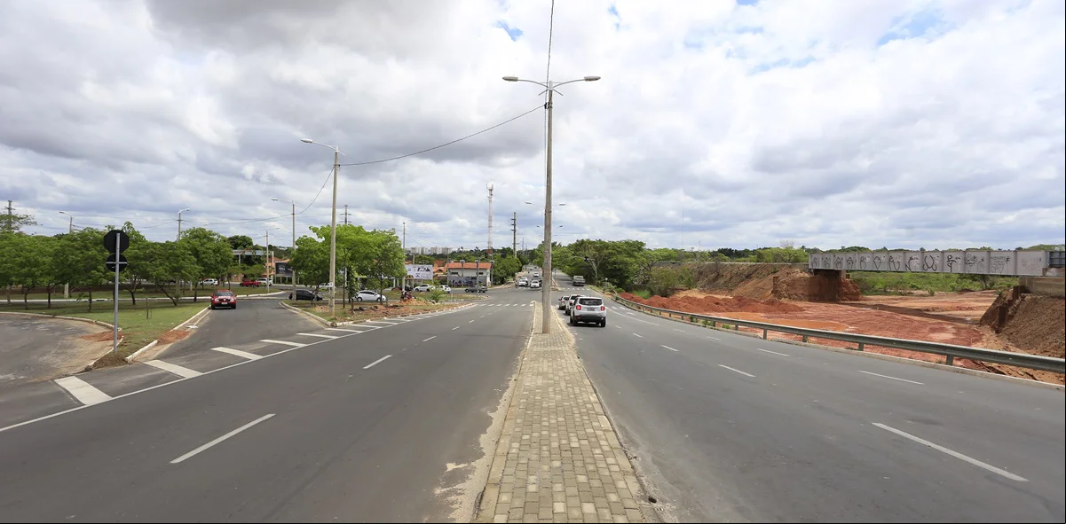 Avenida Cajuína