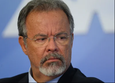 O ministro da Defesa, Raul Jugmann