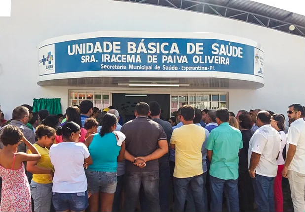 Prefeita Vilma Amorim inaugura UBS em Esperantina