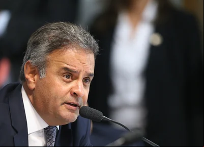 Aécio Neves