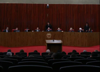 Ministros do TCE adiam julgamento da chapa Dilma-Temer