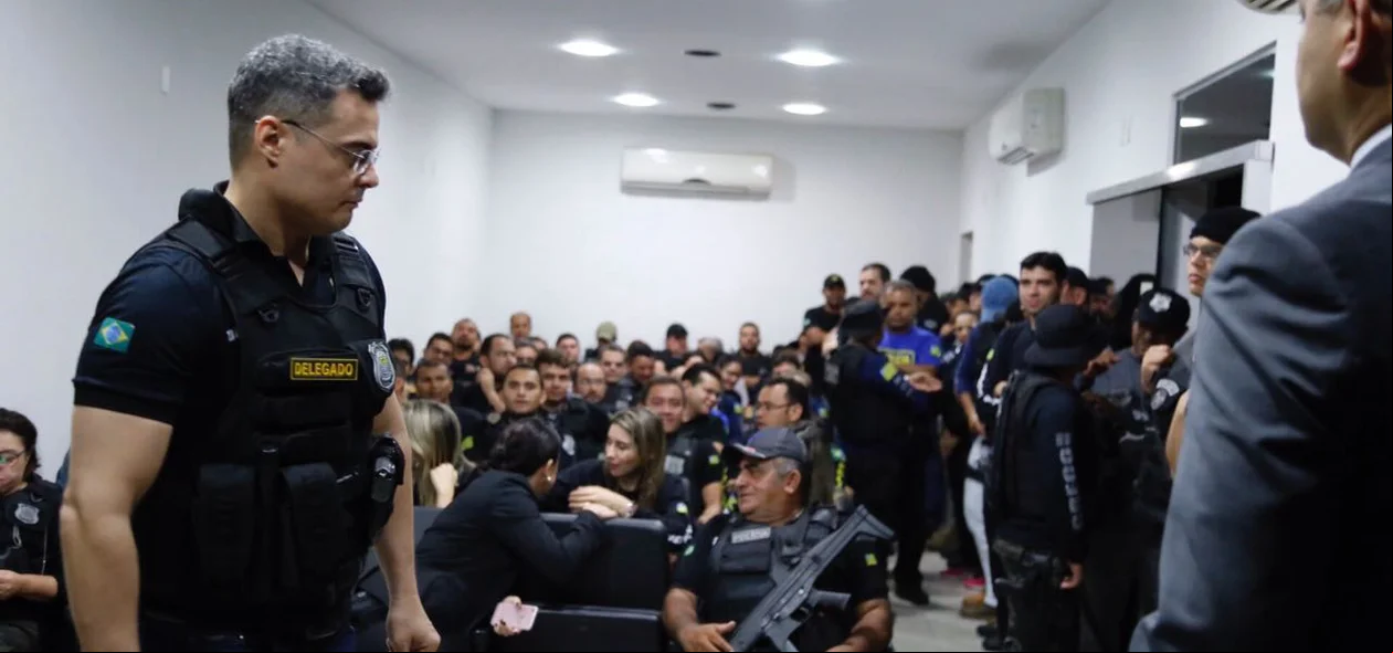 Delegado Tales também participou da operação