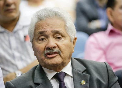 Senador Elmano Férrer 