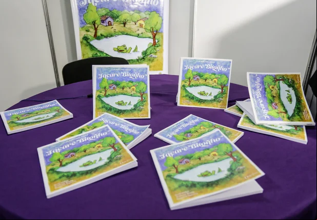 Lançamento do Livro Jacaré Bitonho, de Alberonio Alves