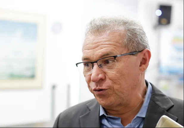 Deputado Assis Carvalho 