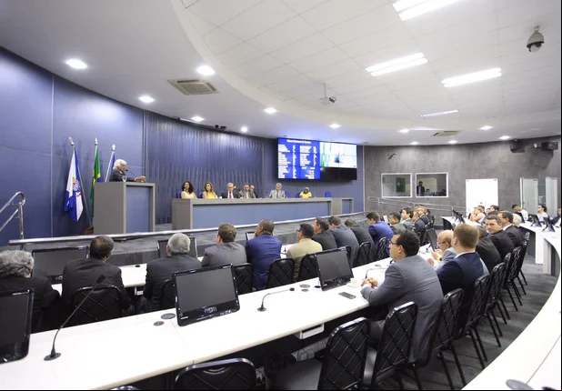 Câmara homenageia aniversário de Teresina em sessão solene