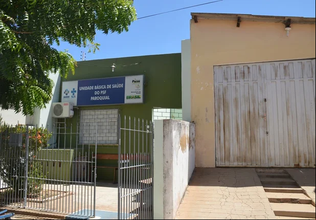 Ladrões arrombam Posto de Saúde do bairro Paroquial em Picos 