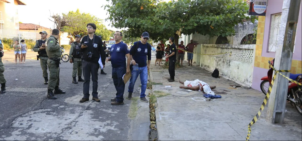 O homem foi morto com cinco disparos de arma de fogo