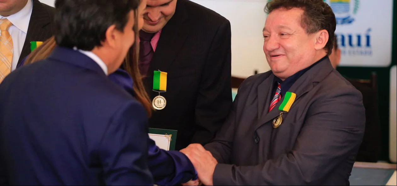 Gilberto Albuquerque entre os homenageados