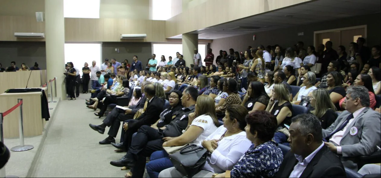 Autoridades presentes na Audiência
