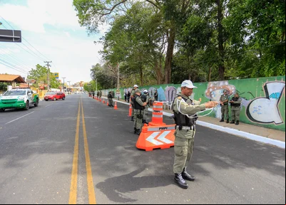 Blitz realizada pela Polícia Militar