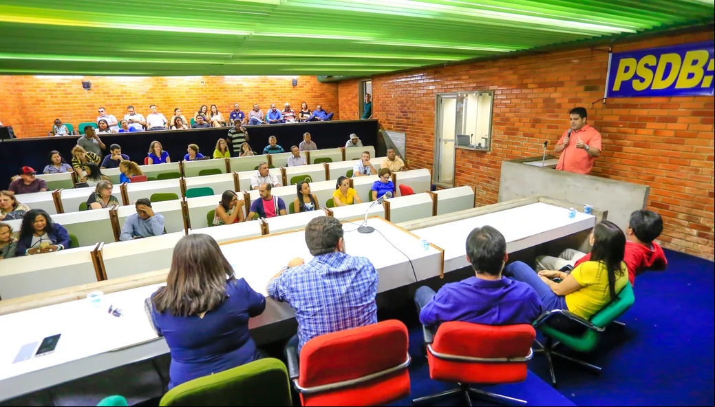 Autoridades participaram do evento
