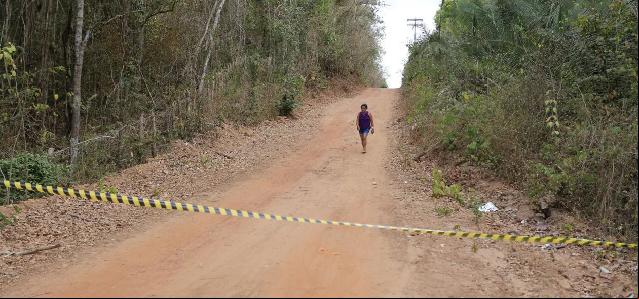 Corpo foi encontrado próximo a uma estrada de chão