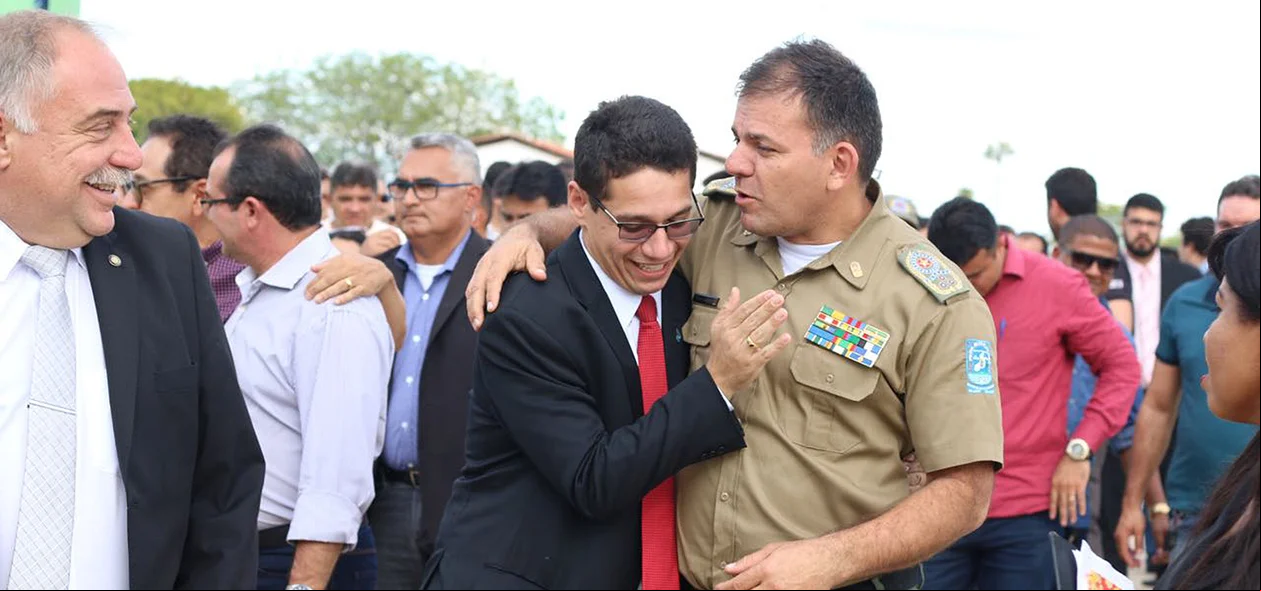 Secretário de Justiça, Daniel Oliveira e o Coronel Carlos Augusto  