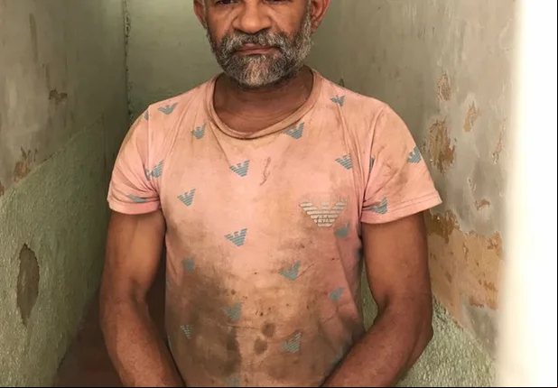 Homem é preso por comércio ilegal de arma de fogo em Altos
