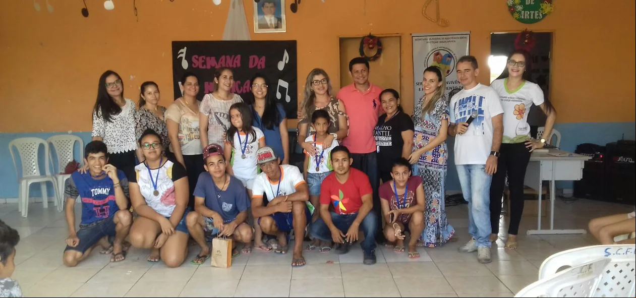 Crianças e adolescentes de Cocal participam de semana da música 