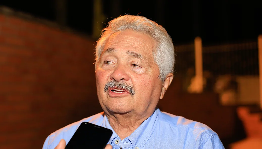 Senador Elmano Férrer 