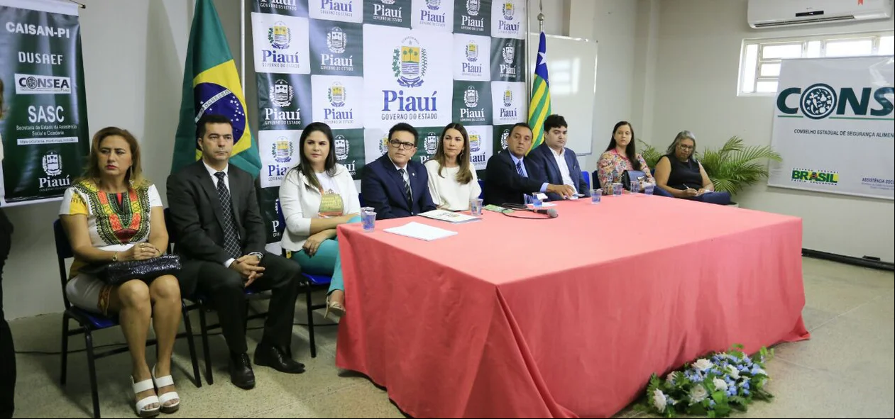 Solenidade de inauguração da Cozinha Comunitária da Uespi