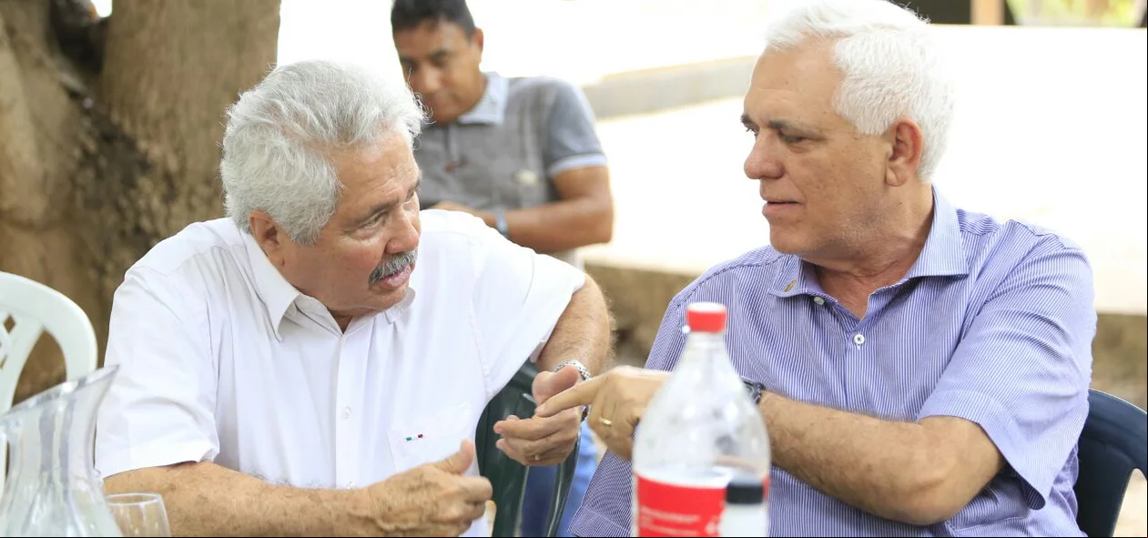 Elmano e Themístocles