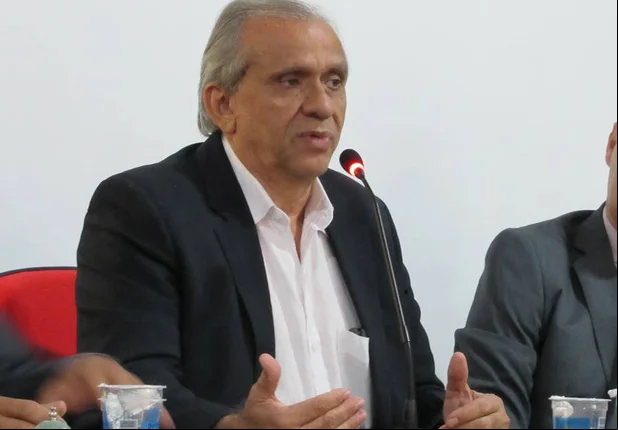 Zé Noronha 