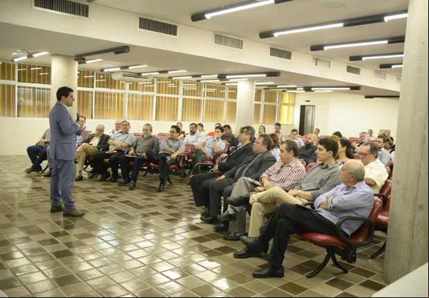 Evento no auditório da Fiepi