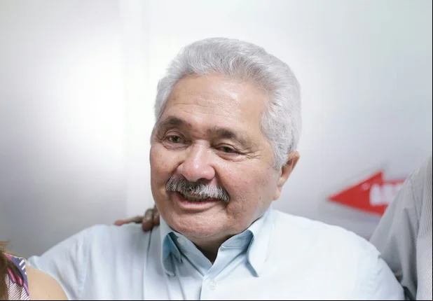 Elmano Ferrer