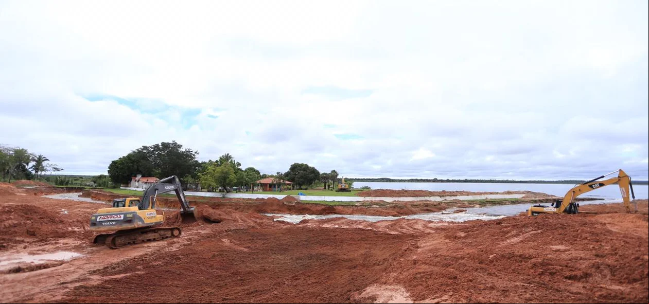 Serviços na Barragem do Bezerro