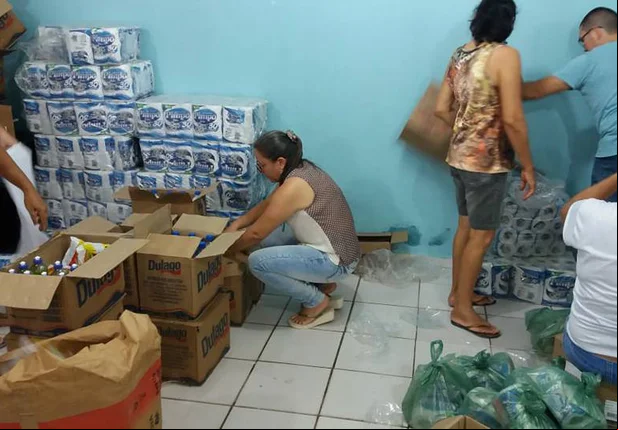 Kits distribuídos em Esperantina