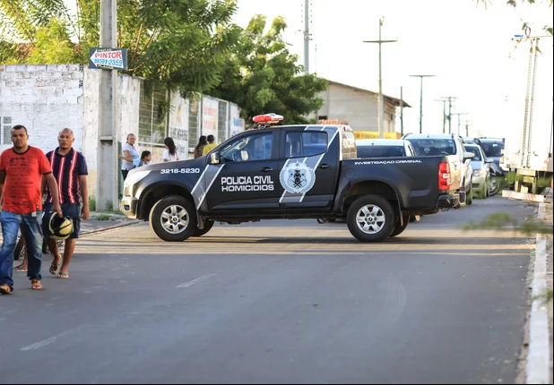 Homicídios esteve no local 