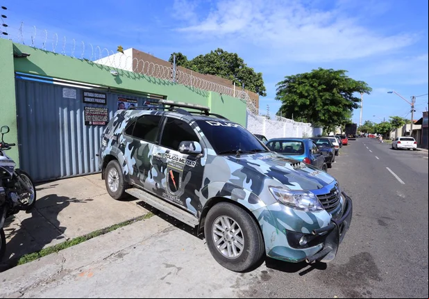 Viatura do da Força Tática do 9º Batalhão da Polícia Militar