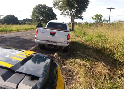 Abordagem da PRF na L200 triton