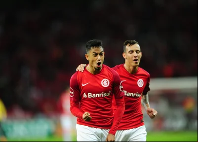 Internacional vence e avança no Brasileirão