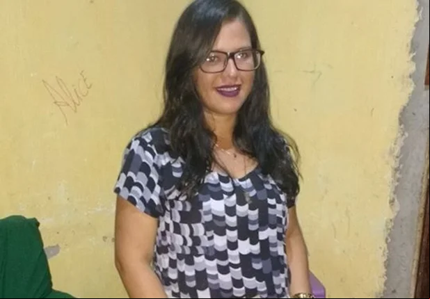 Clara Carvalho
